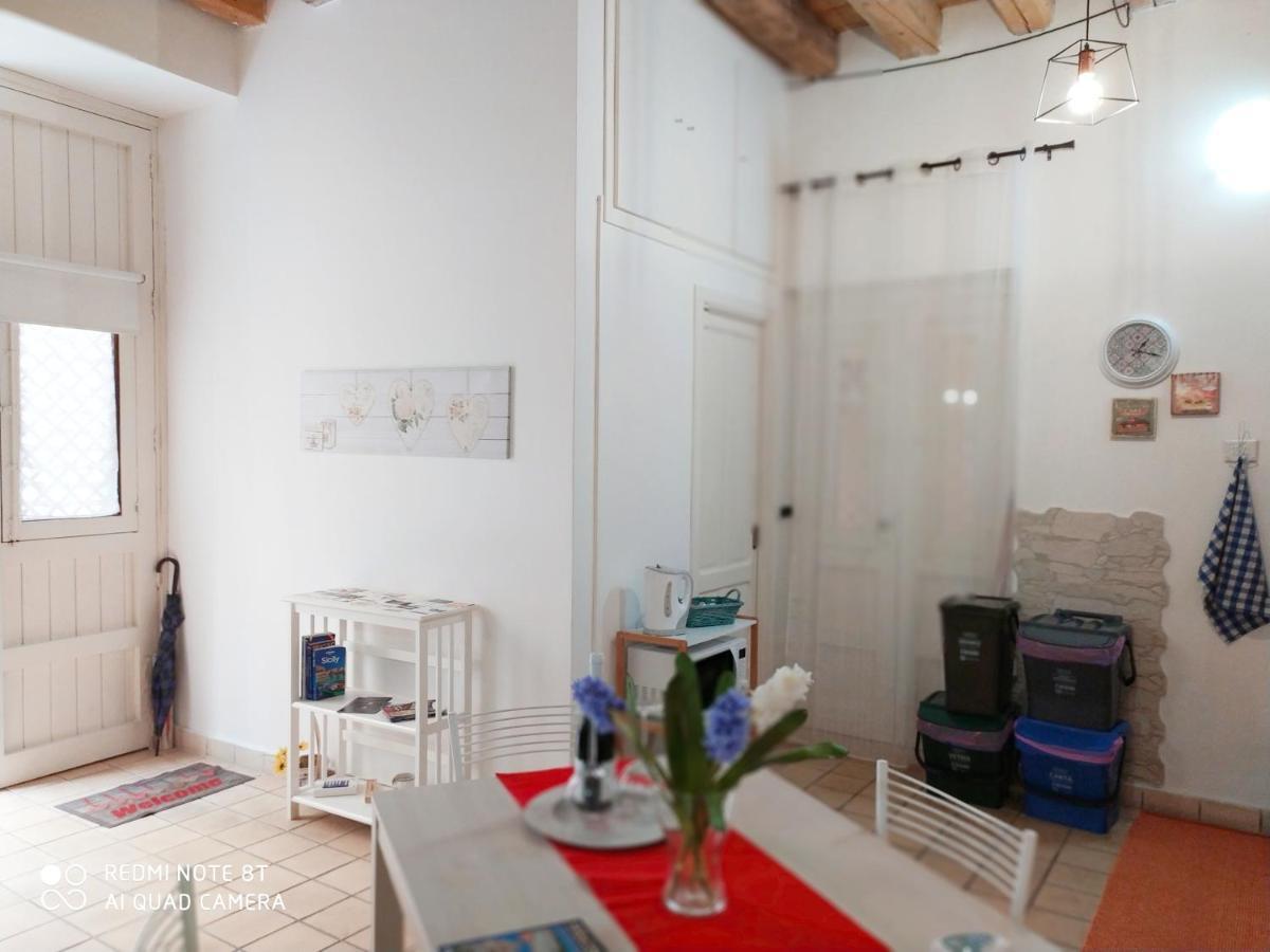 Dammuso Isola Di Ortigia Apartamento *